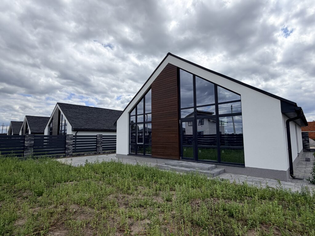 Котеджне містечко O!villas